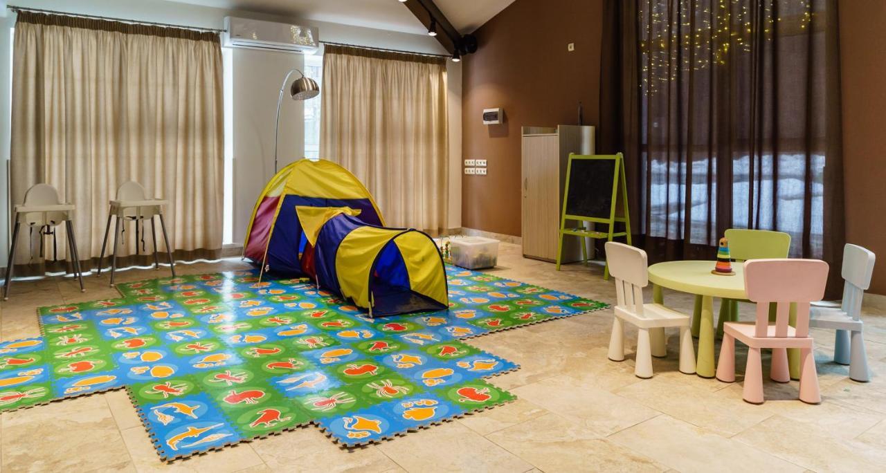 Isloch Park Hotel Rakaw Esterno foto